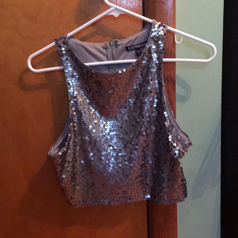 Sequence crop top
